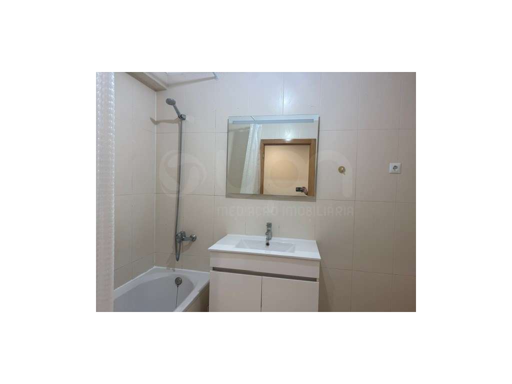 Apartamento T3 em Rio de Mouro, Sintra-15