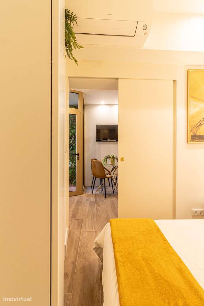 Apartamento T1+1 charmoso em Alfama-17