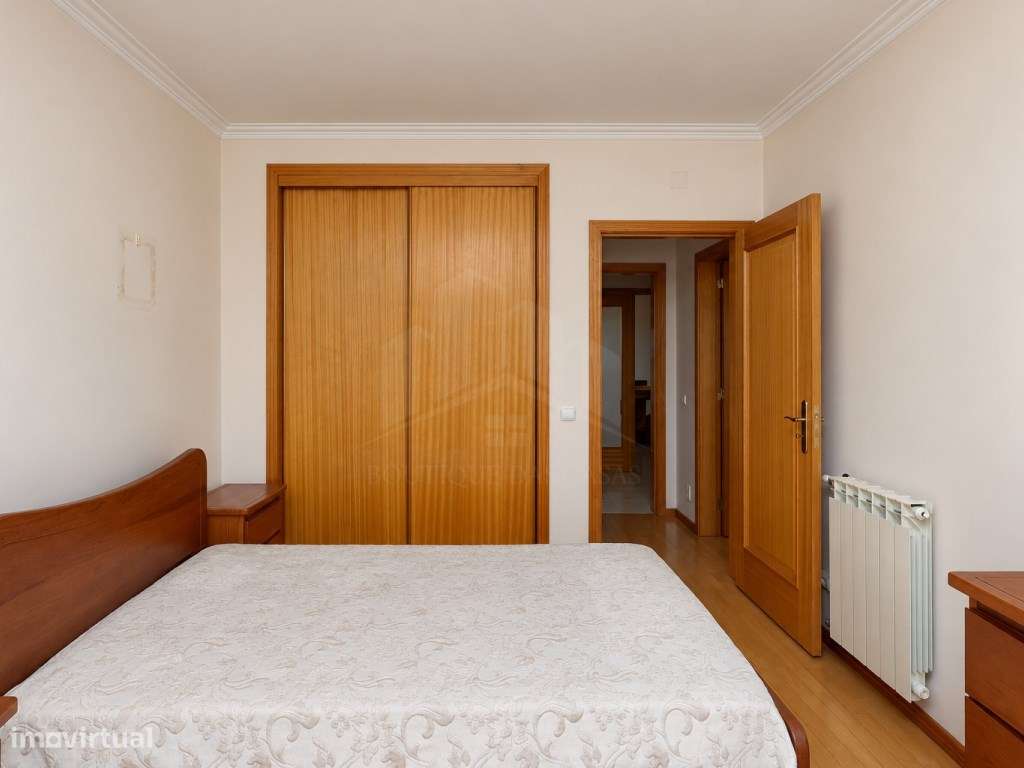 T2 - Santa Marinha - Box Fechada-25