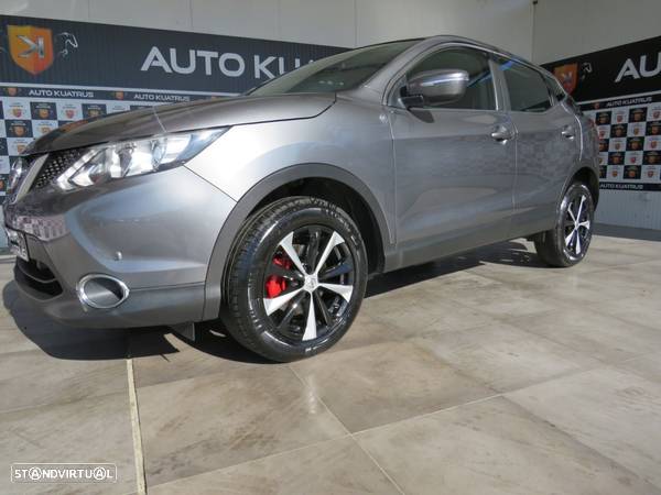 Nissan Qashqai - 1