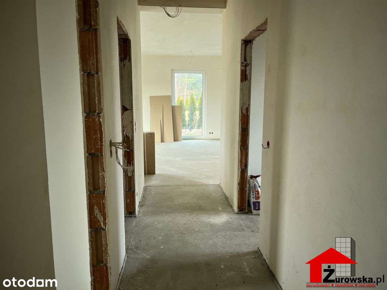 Nowy dom w zacisznym miejscu przy lesie dwurodzinn-12