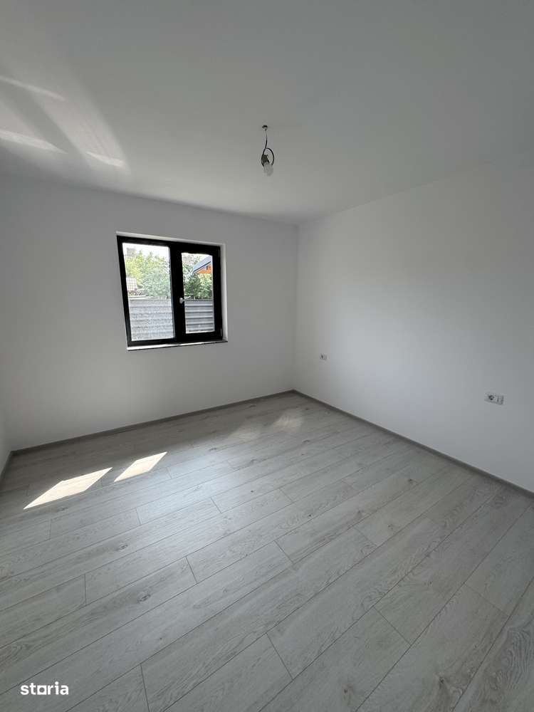 Vand Casa noua in Cordun-6