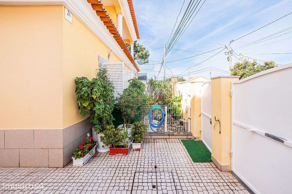 Moradia T3 para venda-3