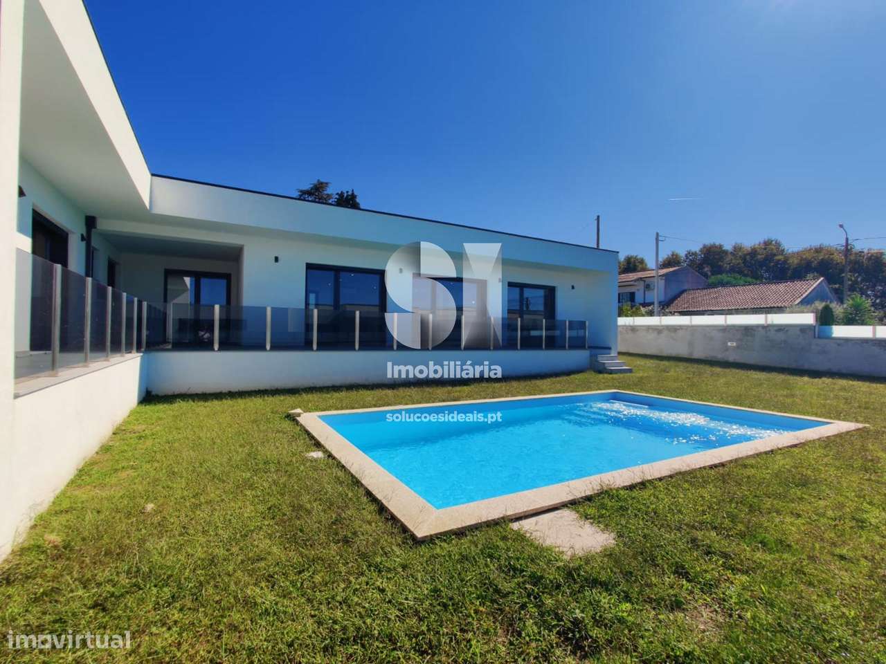 Moradia Isolada e Térrea T3+1 NOVA - Grande imagem: 1/41