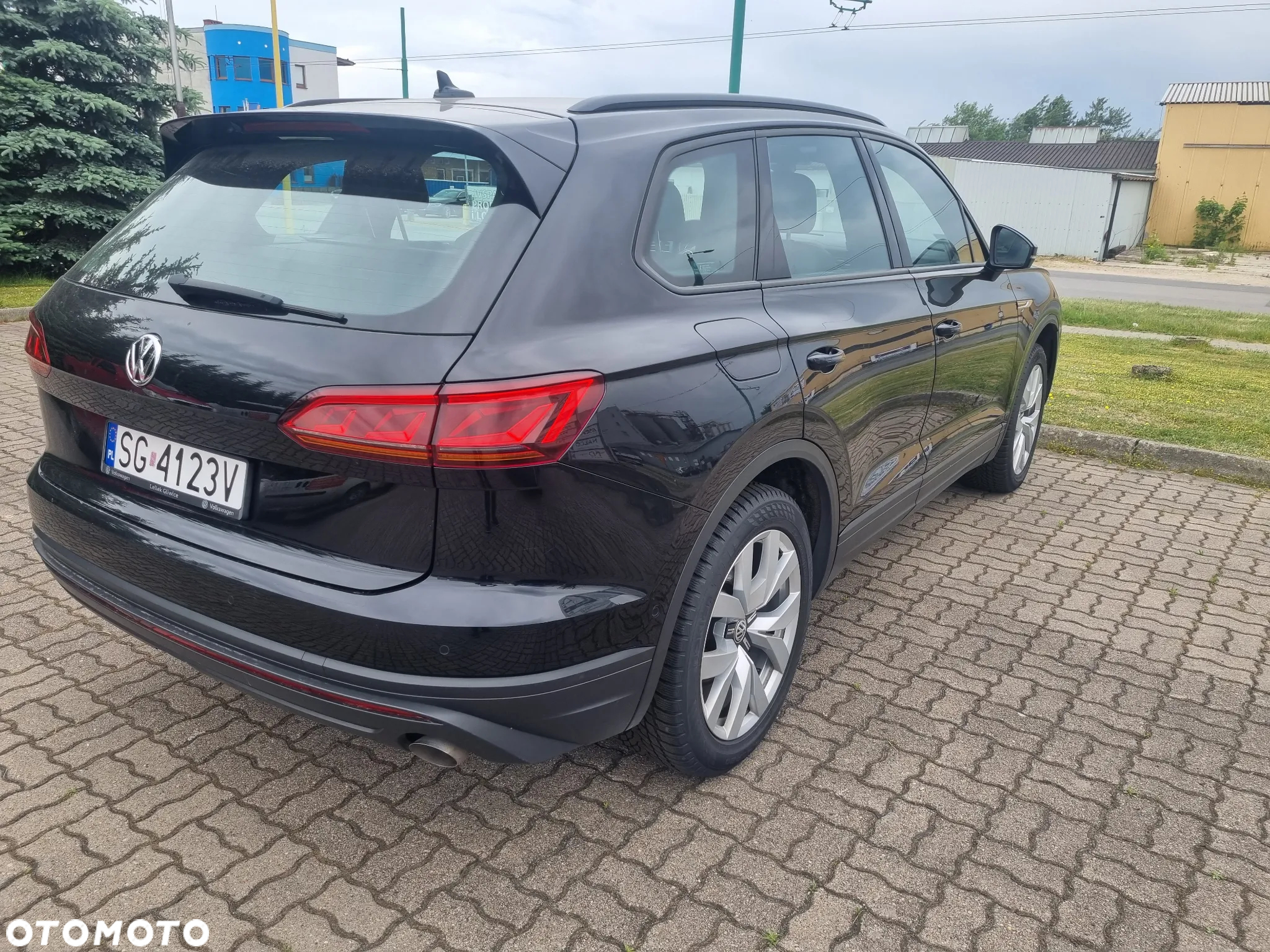 Volkswagen Touareg - 8