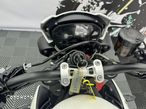 Triumph Street Triple - 22