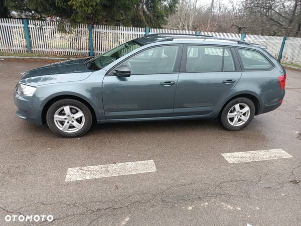 Skoda Octavia 1.6 TDI Active - 11