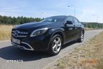 Mercedes-Benz GLA 180 7G-DCT - 15