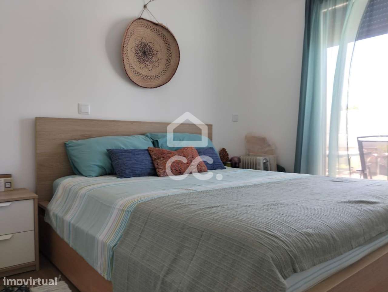 MORADIA T3 COM PISCINA-12