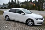 Volkswagen Passat 2.0 TDI Highline DSG - 16