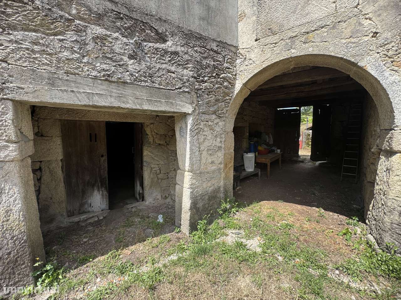 Moradia, granito p/recuperar – Oliveira de Frades-24
