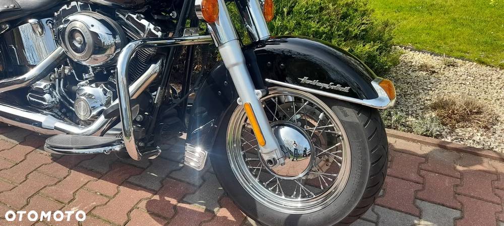 Harley-Davidson Softail Heritage Classic - 12