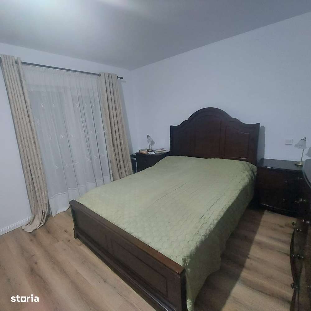 Casă cu 4 camere încălzire în pardoseală, terasă acoperită și pivniță-13