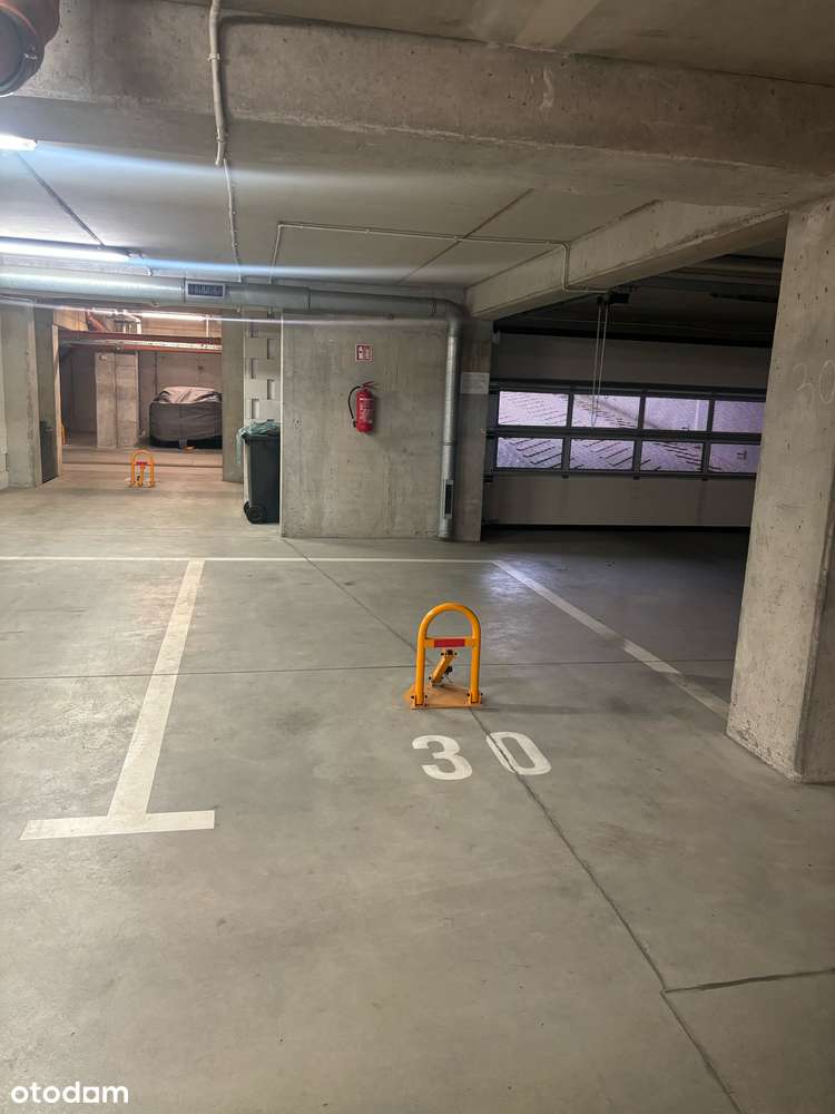 Miejsca postojowe w garażu podziemnym, Bielany Wrocławskie - Pełny obrazek: 5/5