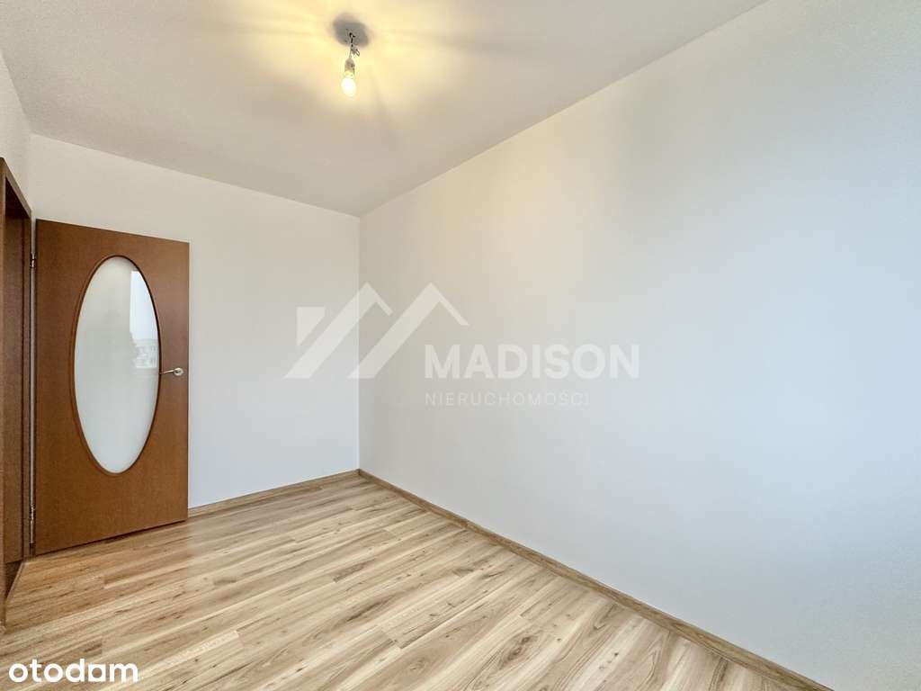 37 m2 | 2 pokoje | osobna kuchnia | loggia-8