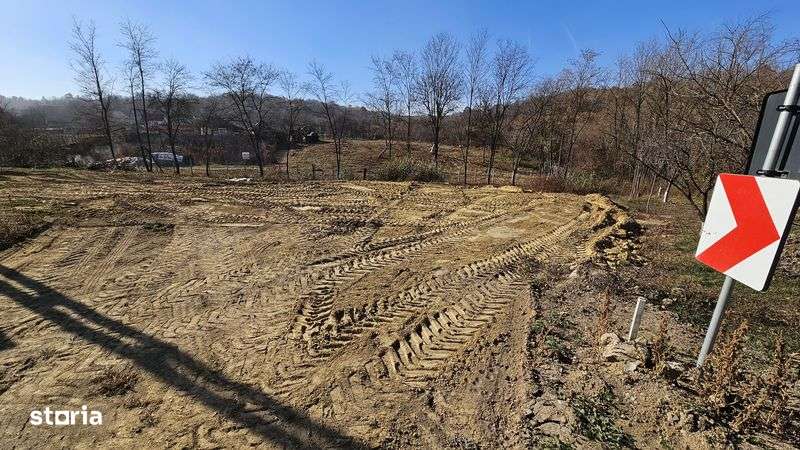 Vand teren Lupoaia - Imagine principală: 5/6