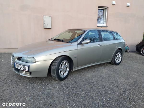 Alfa Romeo 156 2.4JTD20v Distinctive - 5