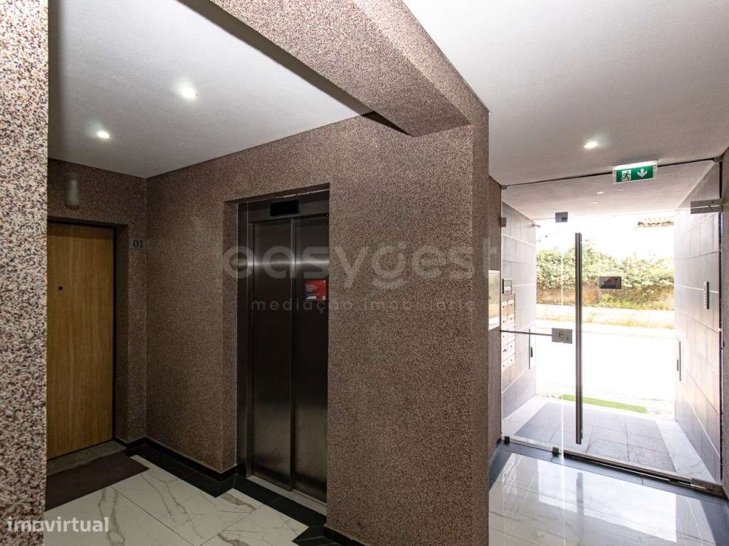 Apartamento T3, Novo, piscina, garagem, arrecadação - Quelfes, Olhão - Grande imagem: 2/36