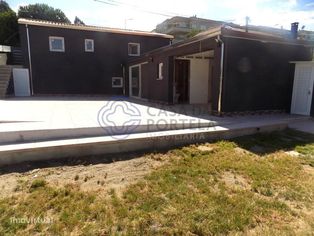 Moradia Térrea Toda Renovada! Com espaço Exterior! - Grande imagem: 4/30