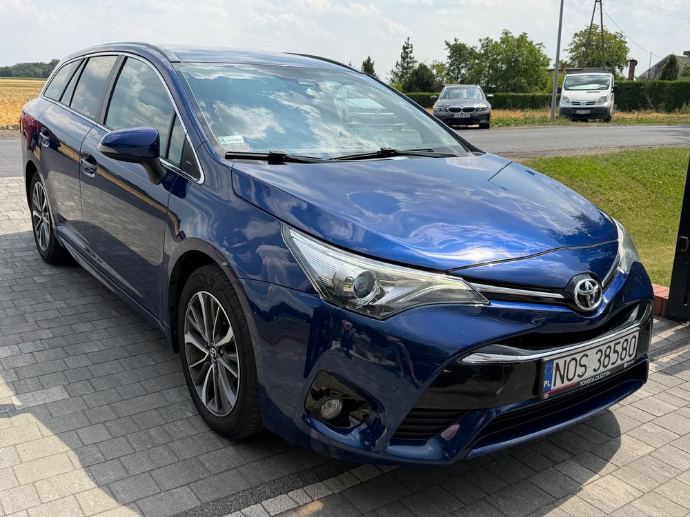 Toyota Avensis III (2009-) 1.8 Premium MS 2017