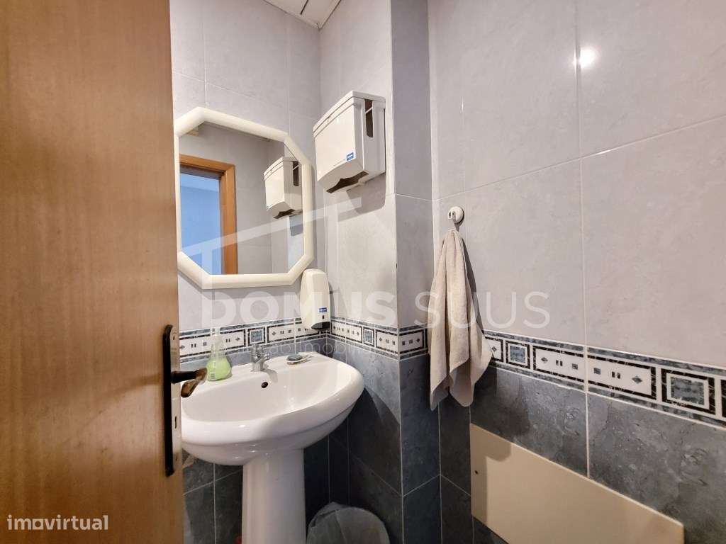 Loja comercial em rua principal, com muita visibilidade - Grande imagem: 4/6