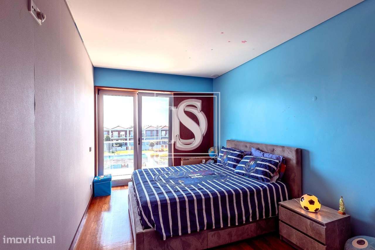 Moradia T3 em Madalena-11