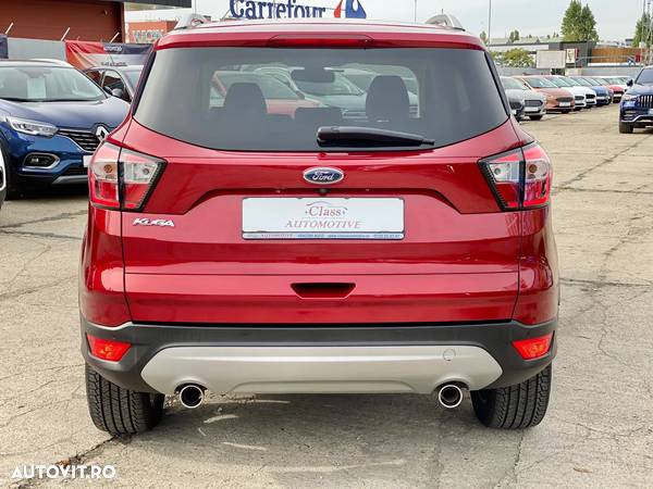 Ford Kuga 2.0 TDCi 4WD Powershift Titanium - 28