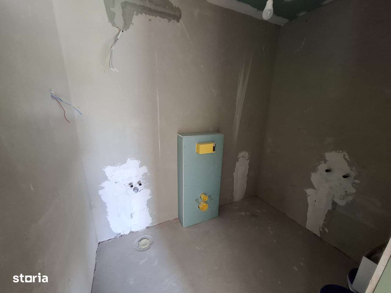 Baia Mare,M.Eminescu nr. 43, bloc nou P+4, 2 parcari incluse in pret-12