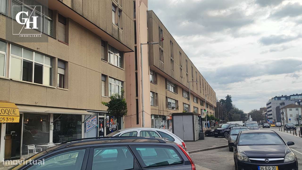 Apartamento duplex T3 no centro de Famalicão-18