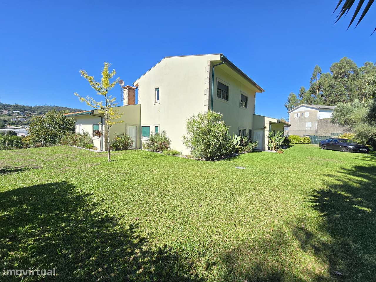 Moradia T5+1 em Ruilhe - 2680m2 de Terreno Privado-27