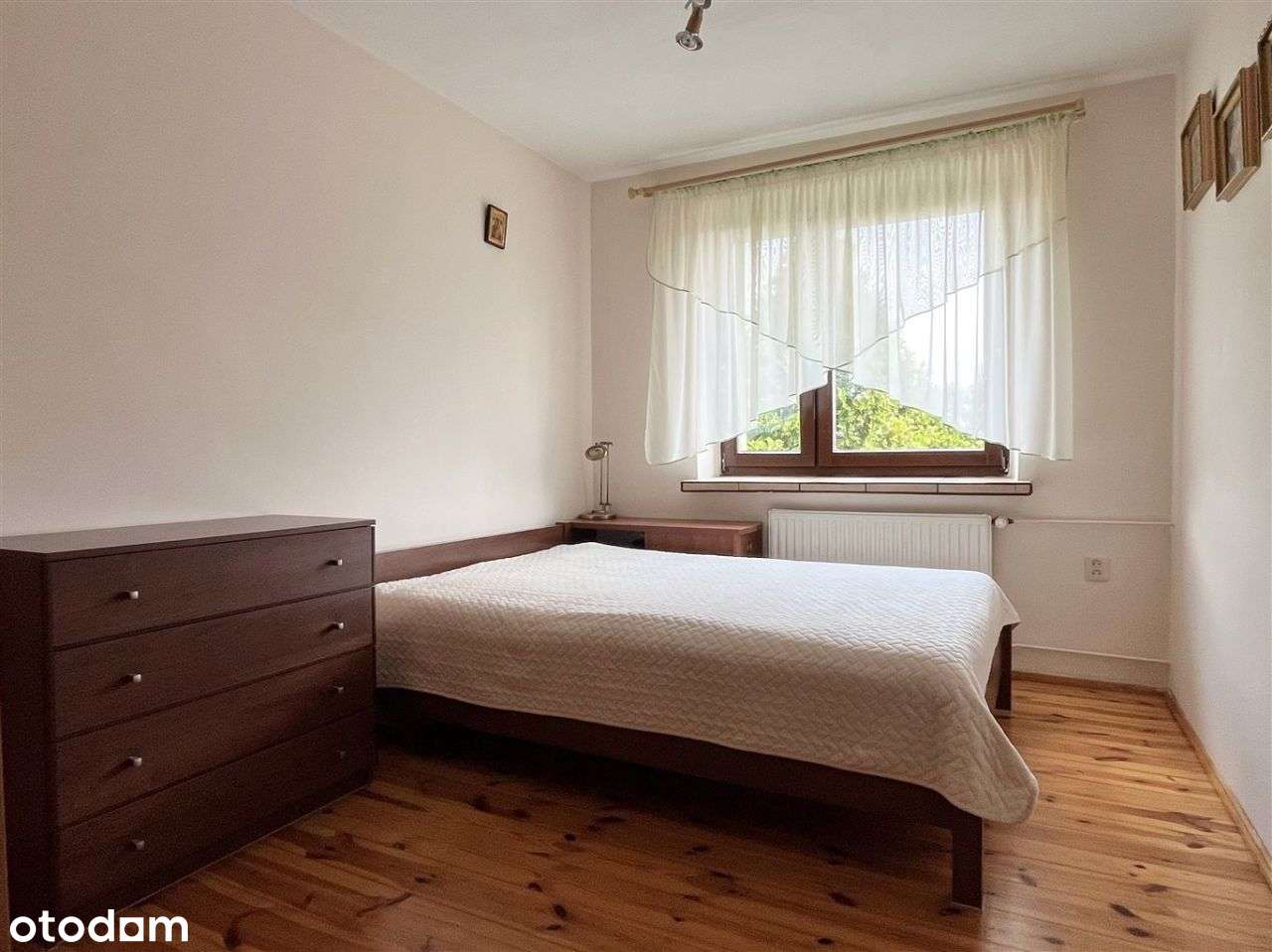 Mdm - dwa poziomy, garaż, ogródek, duży balkon-15
