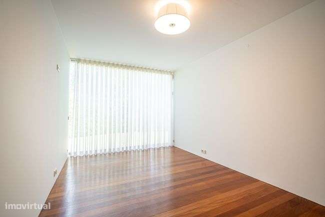 Moradia T3 para venda na  Rua do Telhado - São Pedro ( Este), Braga-12