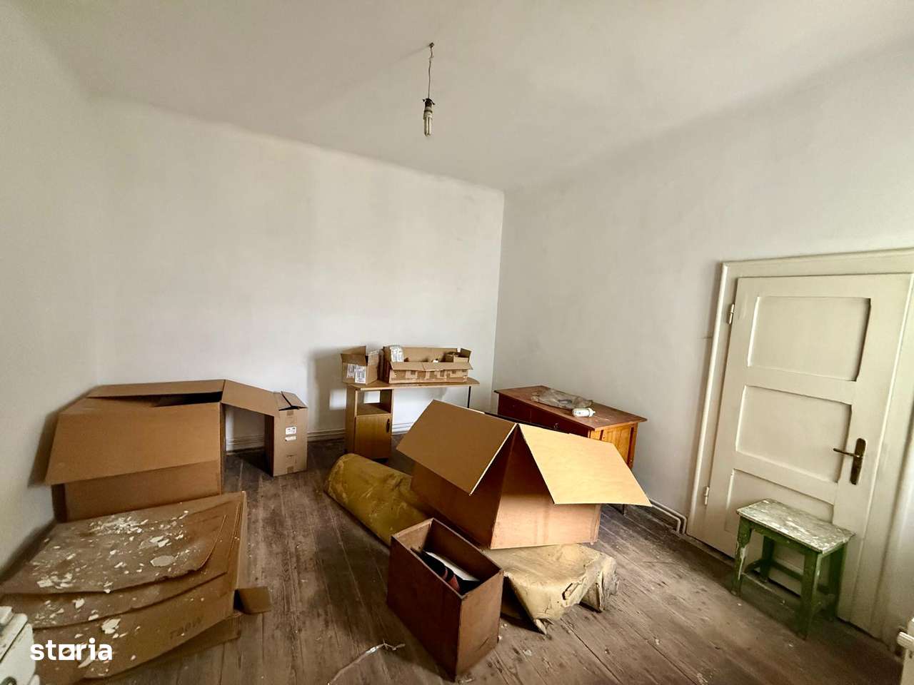 A/1678 De vânzare casă curte comună în Tg Mureș - Semicentral-4