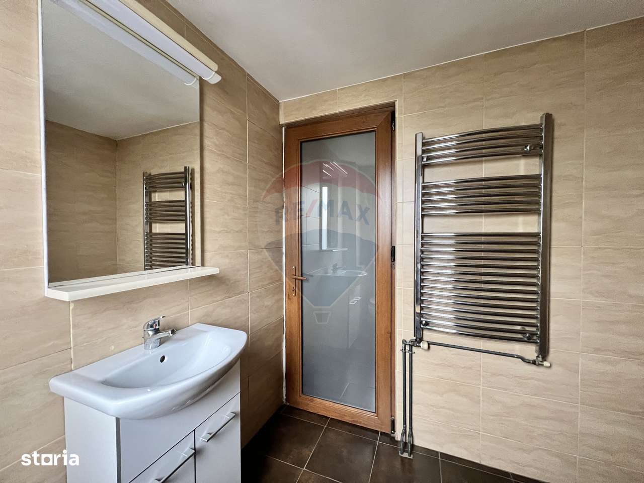 Casă de lemn cu teren generos de 1312 mp de vânzare în Fundulea-18