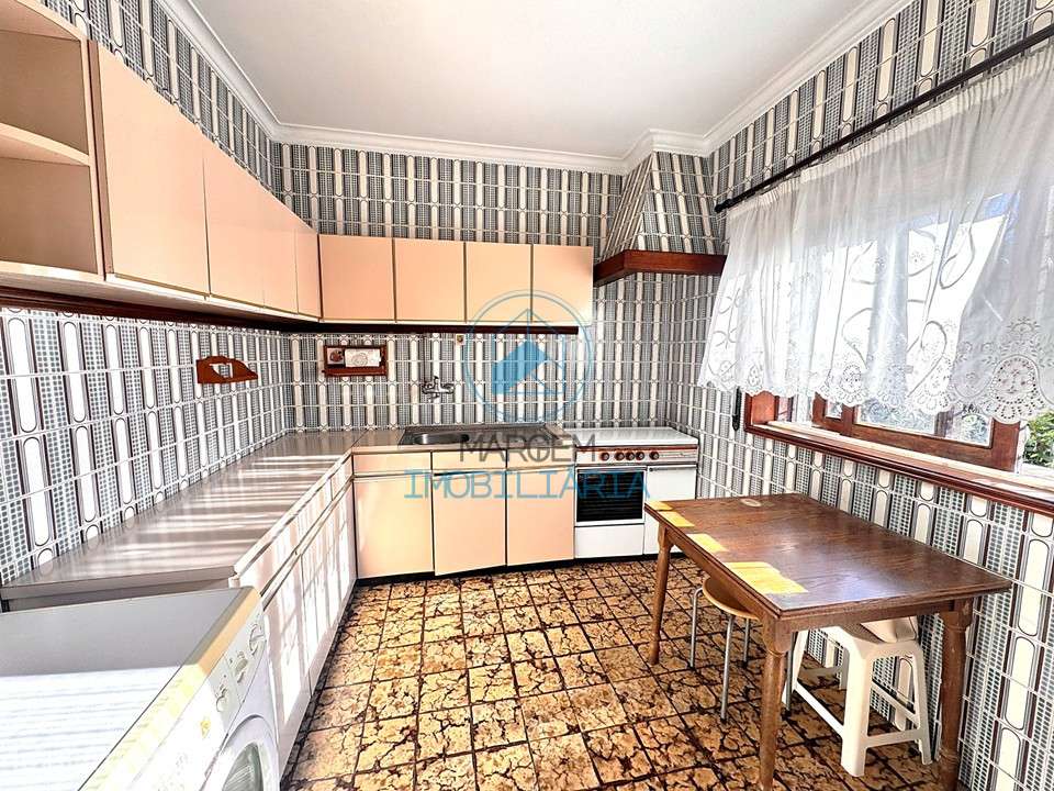 Moradia T3 com jardim e terreno | Lousado-27