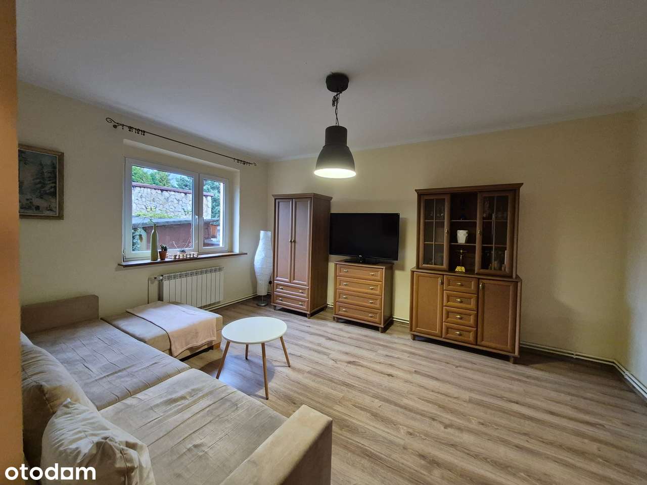 Przytulny , przestronny dom w cichej i zielonej okolicy-7