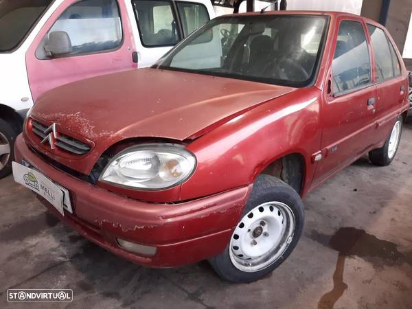 FAROL DE NEVOEIRO ESQUERDO CITROЁN SAXO - 1