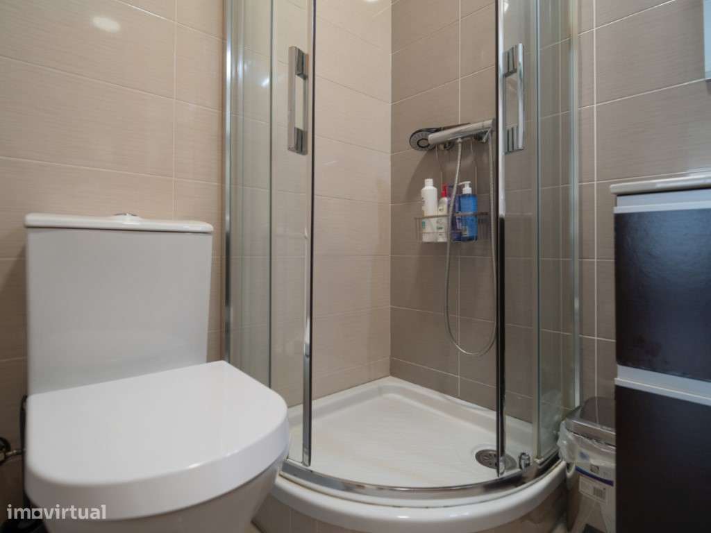 Apartamento T3 de excelentes àreas numa zona residencial calma da N...-34