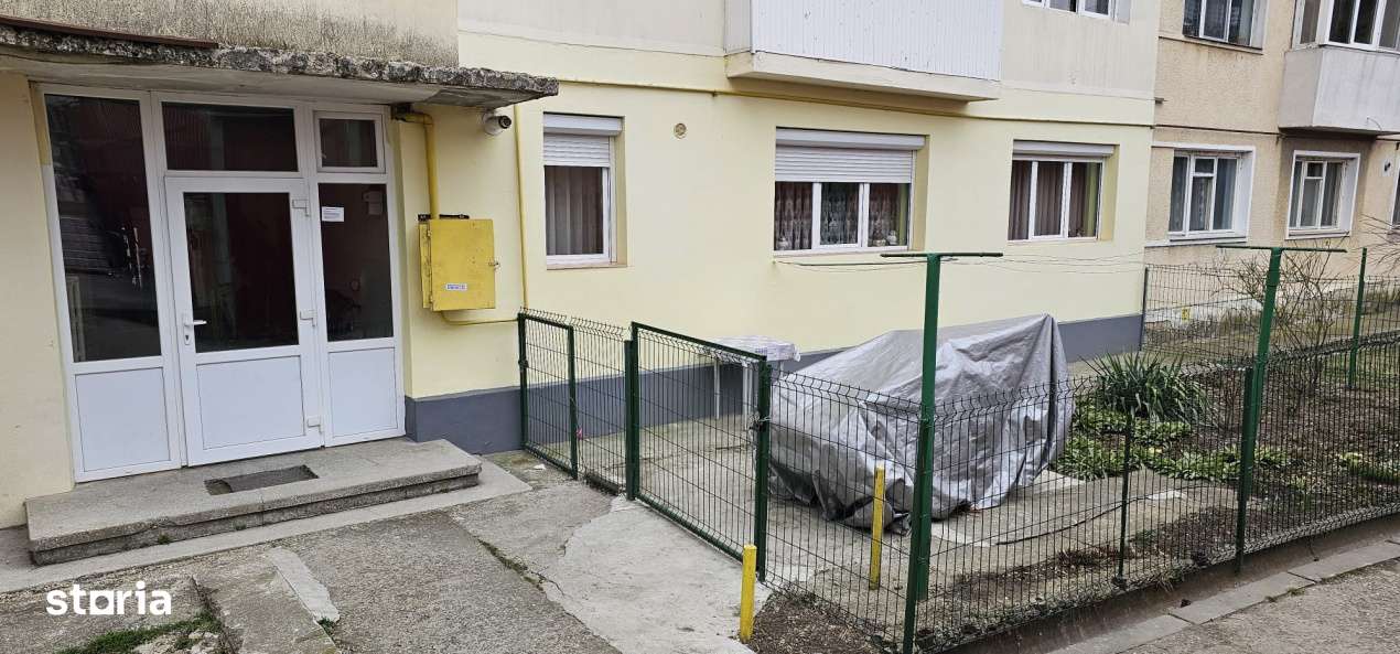 La parter in centrul Targu Ocnei — investitie sau acasa, tu decizi-0