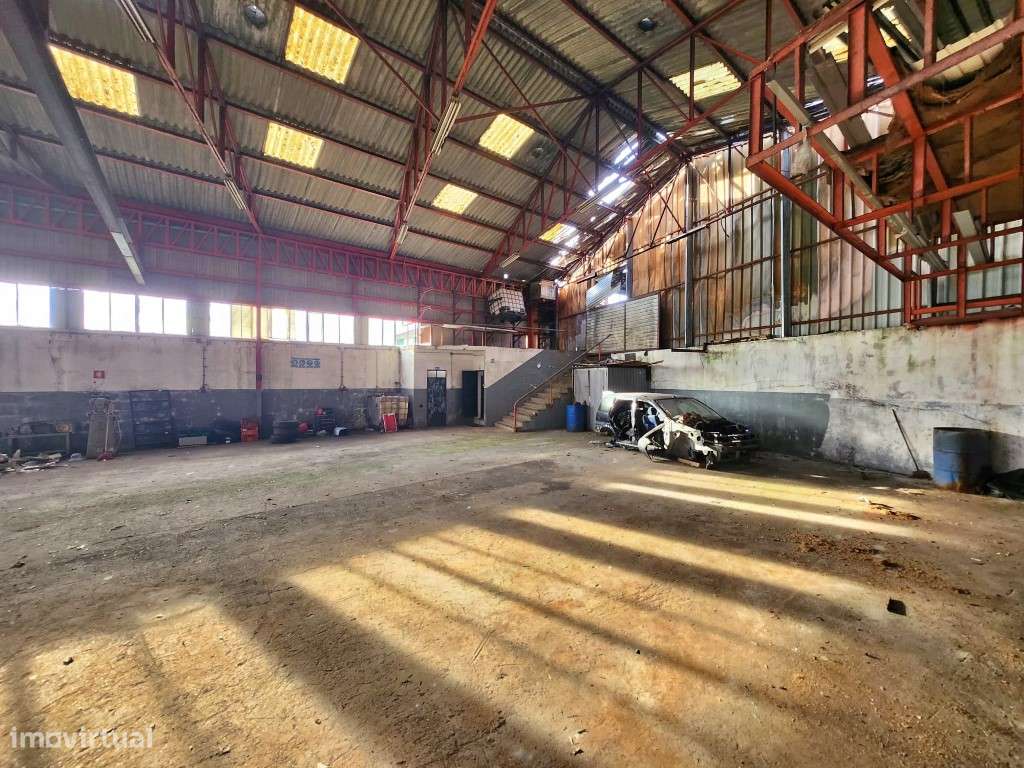 Armazém na Carvalhosa, Paços de Ferreira - Grande imagem: 5/12