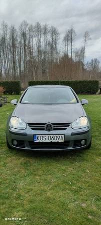 Volkswagen Golf - 1