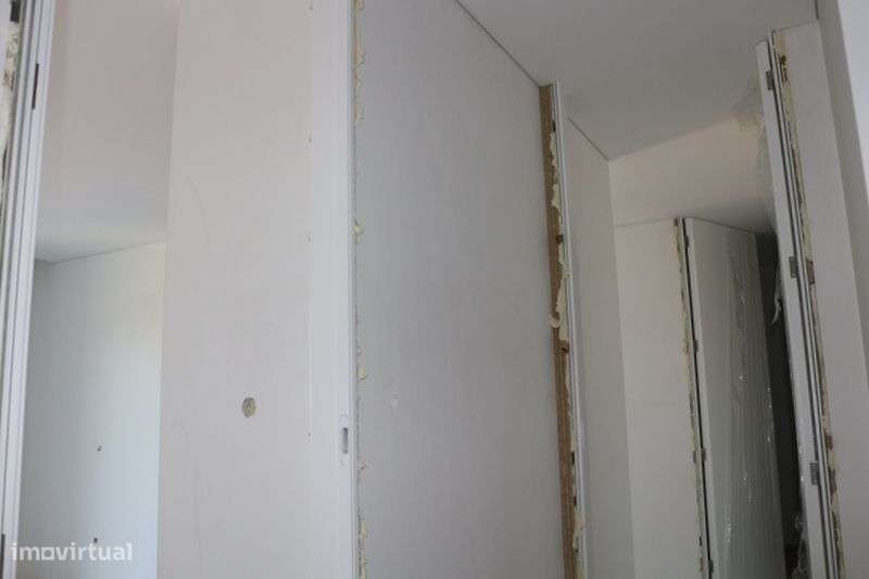 Venda de partamento T2 com  110 m2, a 10 minutos do centro  de Braga-17