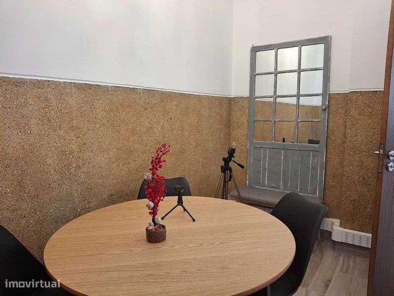 Loja Arrendamento Junto ao Rio Sul Shopping - Torre da Marinha - Grande imagem: 4/10