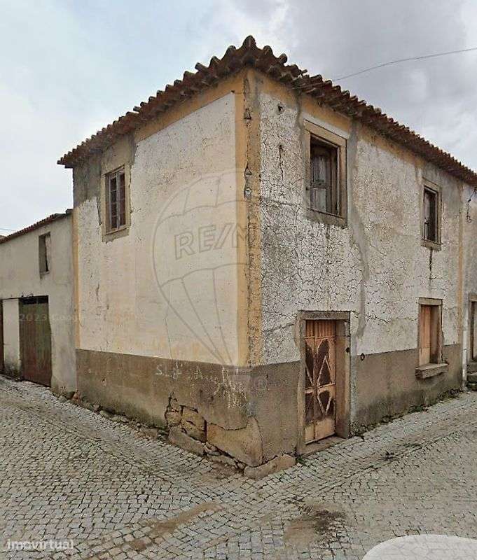 Moradia T1 para venda-1