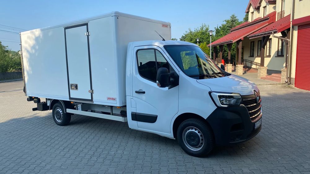 Renault Master 2021