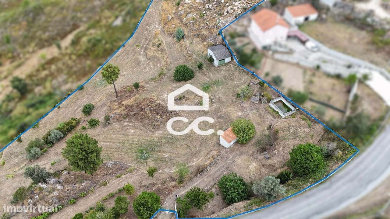 Terreno com 12866m2 em Chaves com viabilidade de construção, armazém e - Grande imagem: 2/5