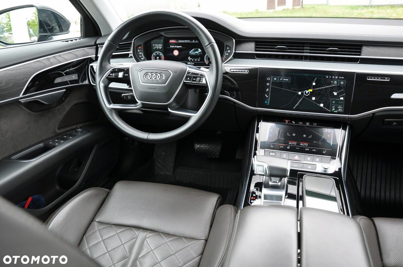 Audi A8 - 13