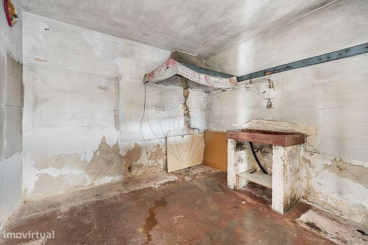 Moradia T3 para venda-12