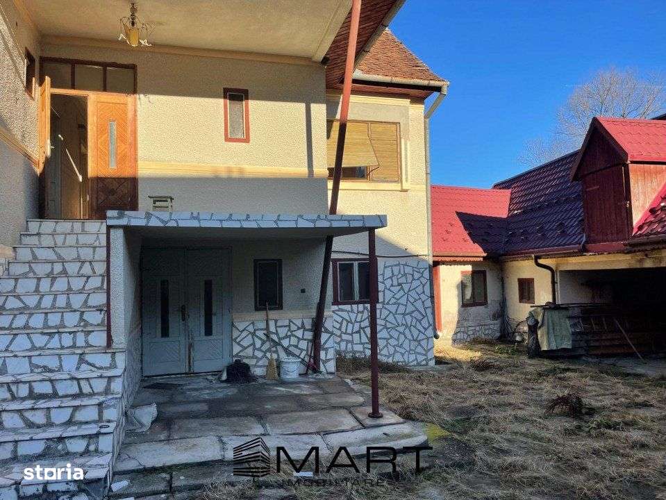 Casa 9 camere la Raul Sadului jud. Sibiu - Imagine principală: 5/10