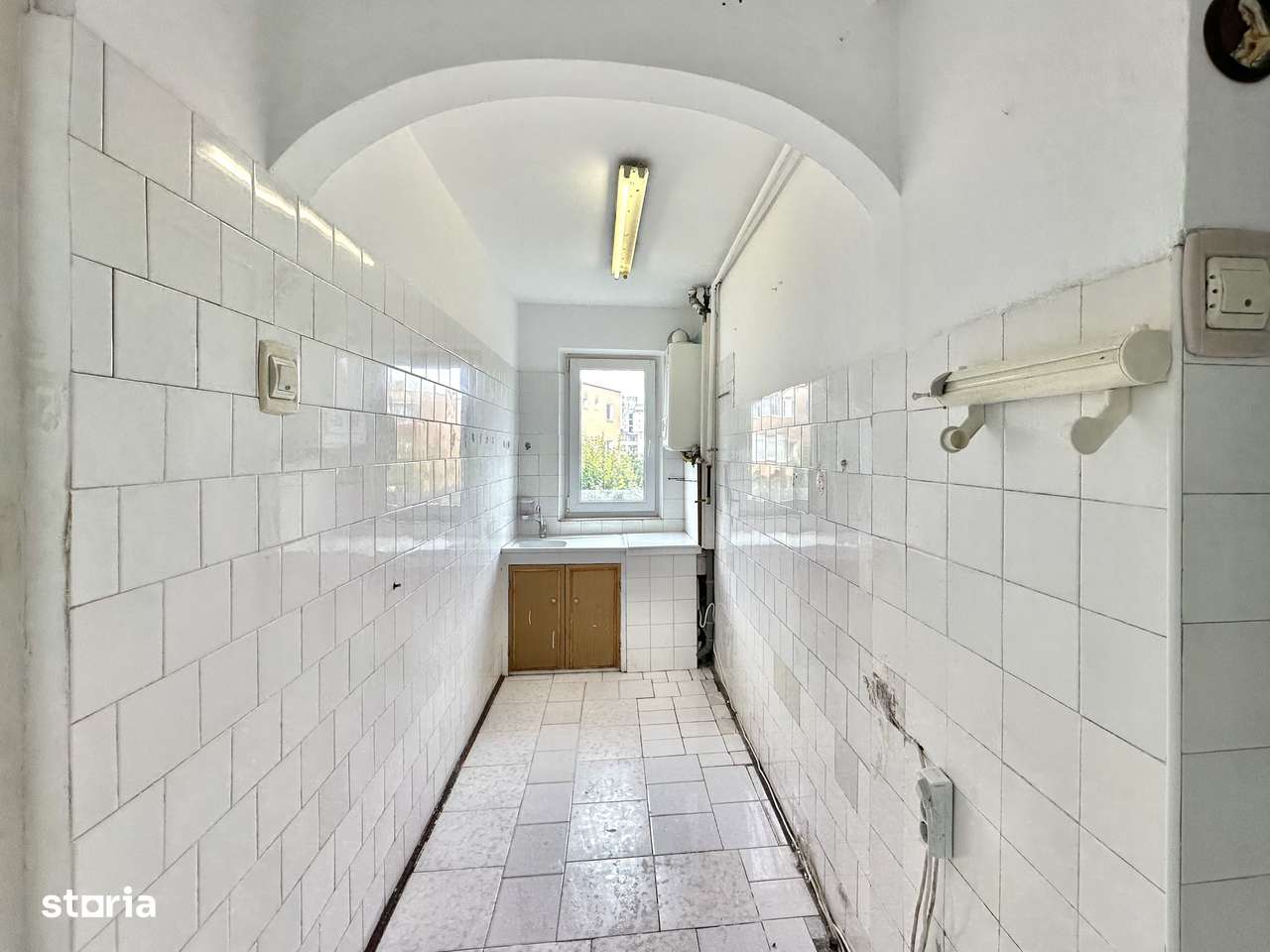 Apartament 3 camere de vânzare – zona Florilor, Str. Mimozei-4